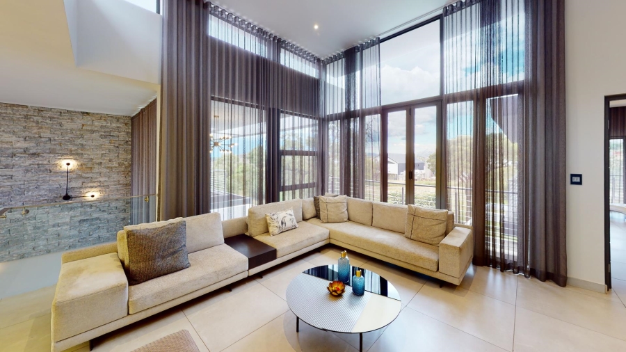5 Bedroom Property for Sale in Cashan North West